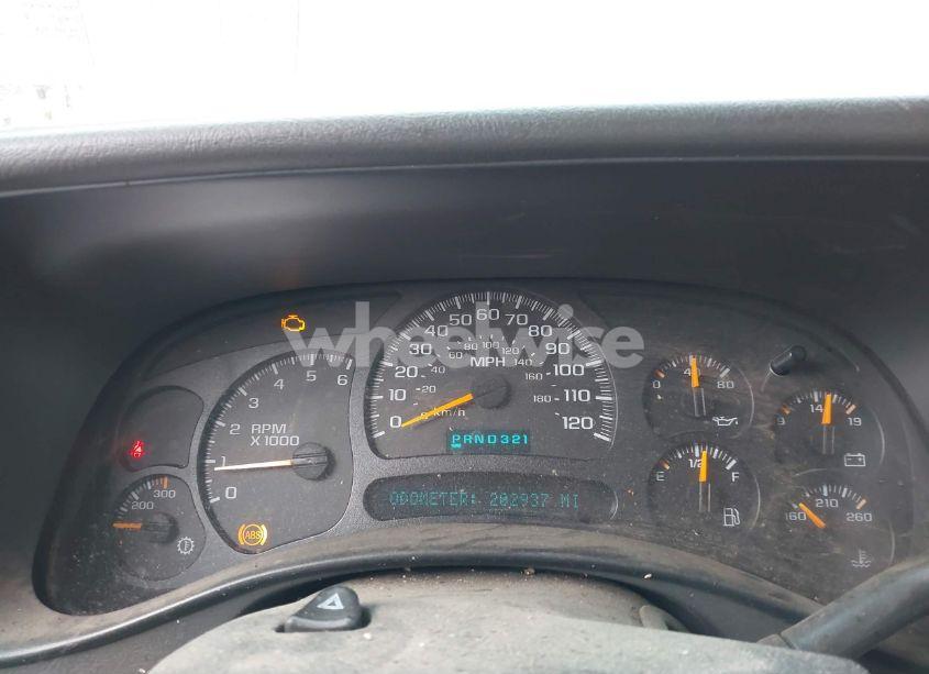 Photo 7 of 2004 Chevrolet Silverado 2500 LS (VIN 1GCGK23UX4F100628)