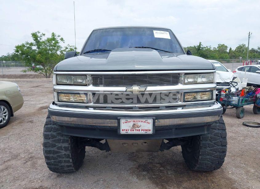 Photo 12 of 2000 Chevrolet K2500 (VIN 1GCGK24J2YR126505)