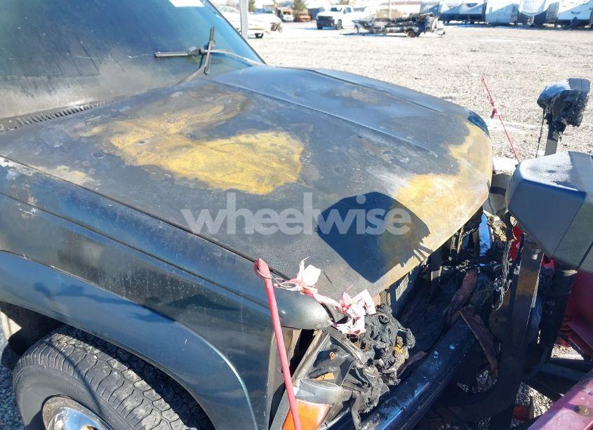 Photo 6 of 1990 Chevrolet Gmt-400 K2500 (VIN 1GCGK24J8LE227273)