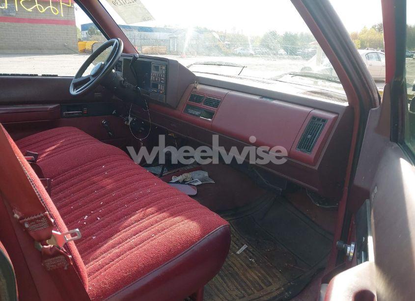 Photo 5 of 1990 Chevrolet Gmt-400 K2500 (VIN 1GCGK24K5LE117435)