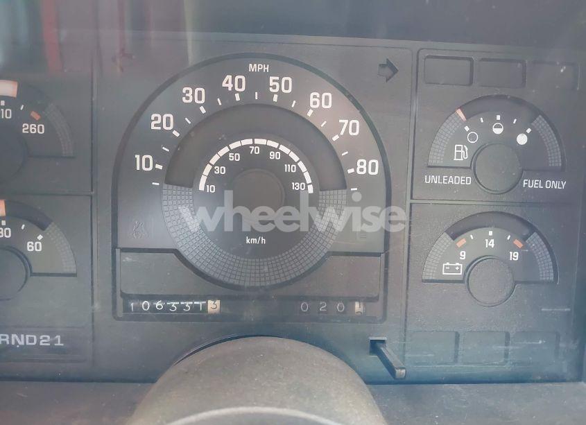 Photo 7 of 1990 Chevrolet Gmt-400 K2500 (VIN 1GCGK24K5LE117435)