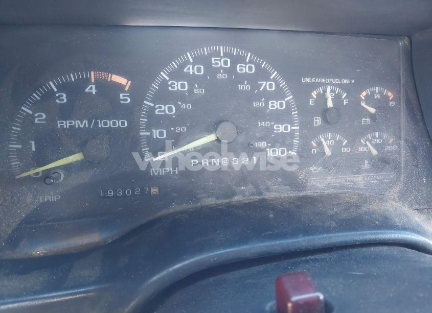 Photo 7 of 1995 Chevrolet Gmt-400 K2500 (VIN 1GCGK24K8SE128122)