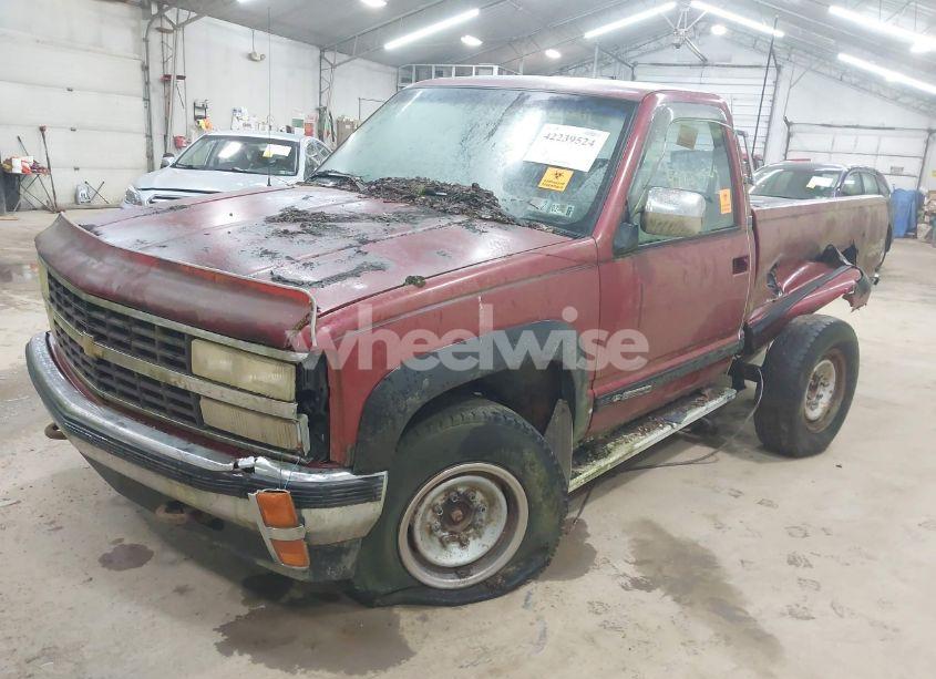Photo 2 of 1991 Chevrolet Gmt-400 K2500 (VIN 1GCGK24K9ME141125)