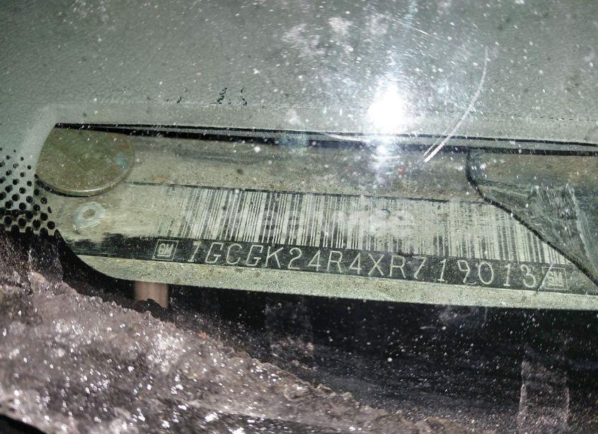 Photo 9 of 1999 Chevrolet K2500 (VIN 1GCGK24R4XR719013)