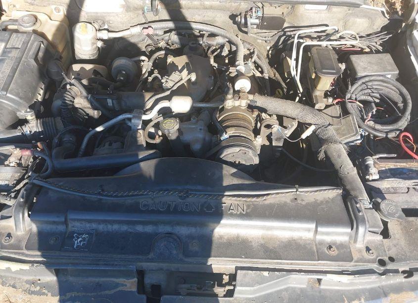 Photo 10 of 1998 Chevrolet K2500 FLEETSIDE (VIN 1GCGK29F3WE137733)