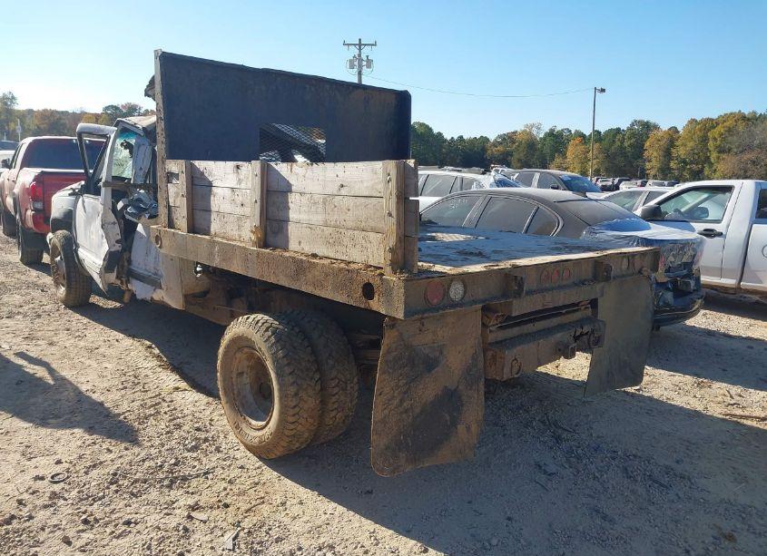 Photo 3 of 1998 Chevrolet K2500 FLEETSIDE (VIN 1GCGK29F3WE137733)