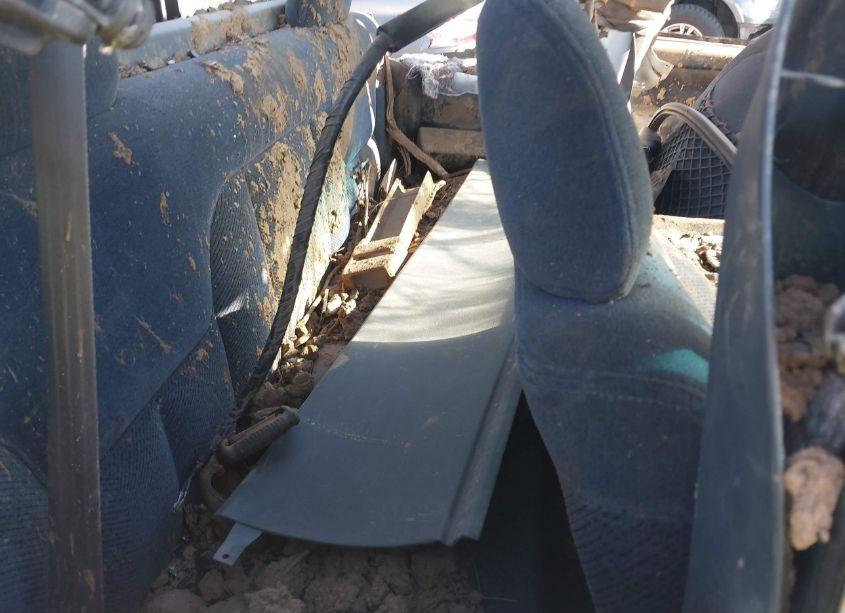 Photo 8 of 1998 Chevrolet K2500 FLEETSIDE (VIN 1GCGK29F3WE137733)