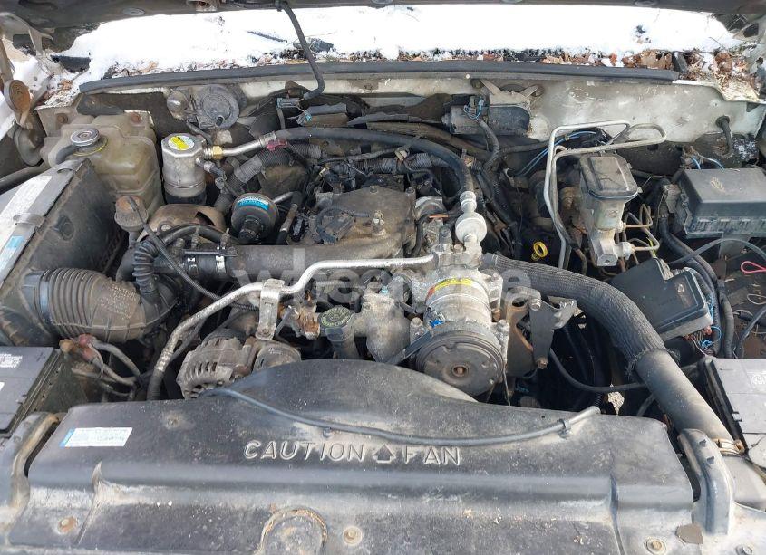 Photo 10 of 1996 Chevrolet Gmt-400 K2500 (VIN 1GCGK29F7TE104164)