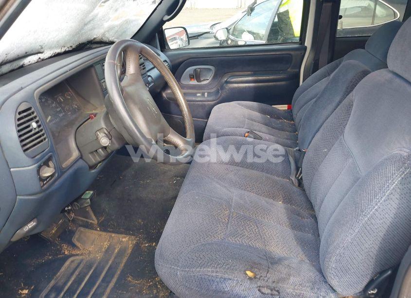 Photo 5 of 1996 Chevrolet Gmt-400 K2500 (VIN 1GCGK29F7TE104164)