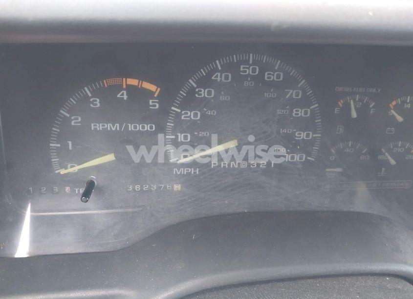 Photo 7 of 1996 Chevrolet Gmt-400 K2500 (VIN 1GCGK29F7TE104164)
