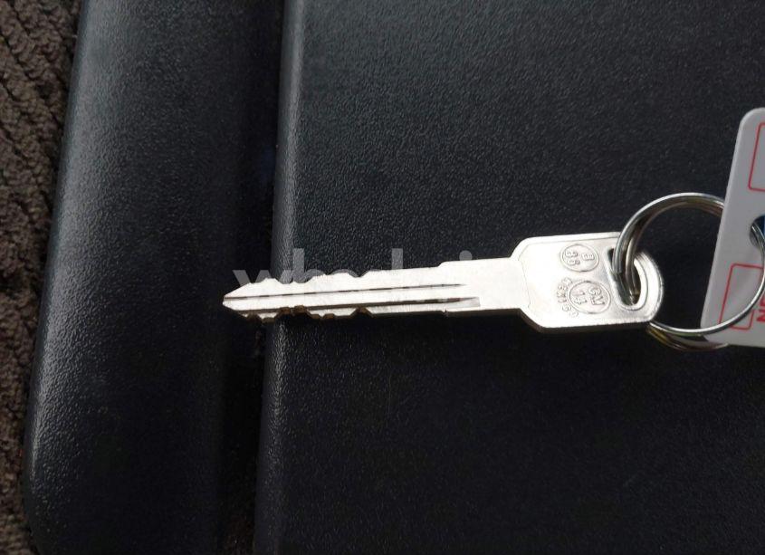 Photo 11 of 1997 Chevrolet Gmt-400 K2500 (VIN 1GCGK29J7VE147216)