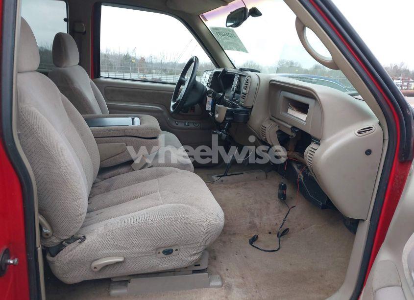 Photo 5 of 1997 Chevrolet Gmt-400 K2500 (VIN 1GCGK29J7VE147216)