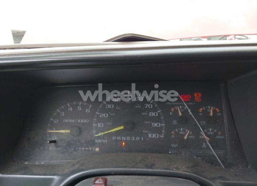 Photo 7 of 1997 Chevrolet Gmt-400 K2500 (VIN 1GCGK29J7VE147216)