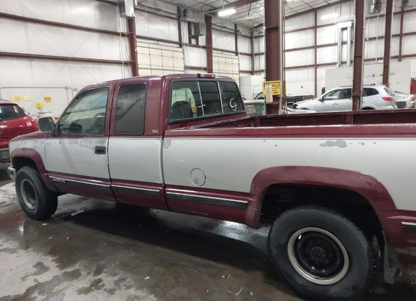 Photo 14 of 1994 Chevrolet Gmt-400 K2500 (VIN 1GCGK29N8RE267776)