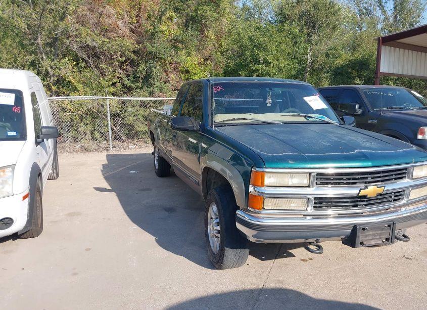 1998 Chevrolet K2500 FLEETSIDE (VIN 1GCGK29R2WE217678) main photo