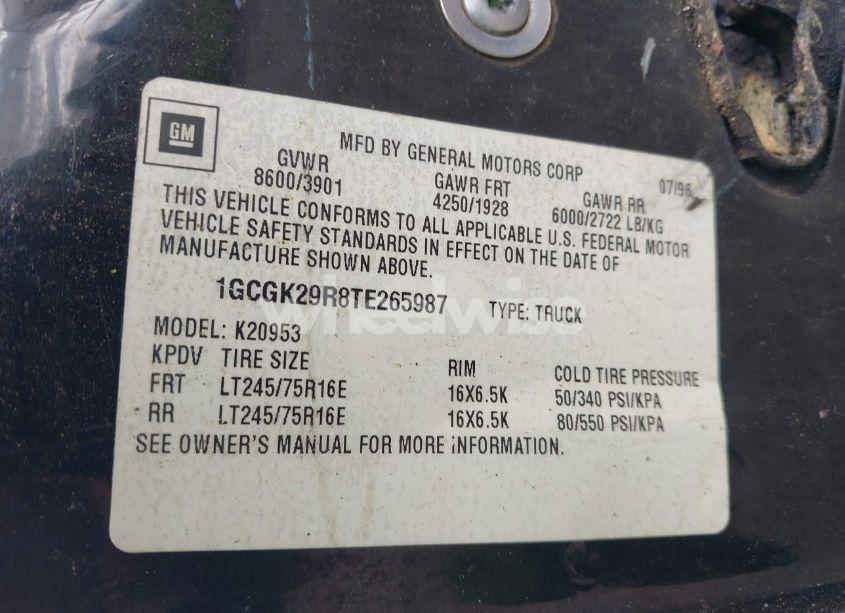 Photo 9 of 1996 Chevrolet Gmt-400 K2500 (VIN 1GCGK29R8TE265987)