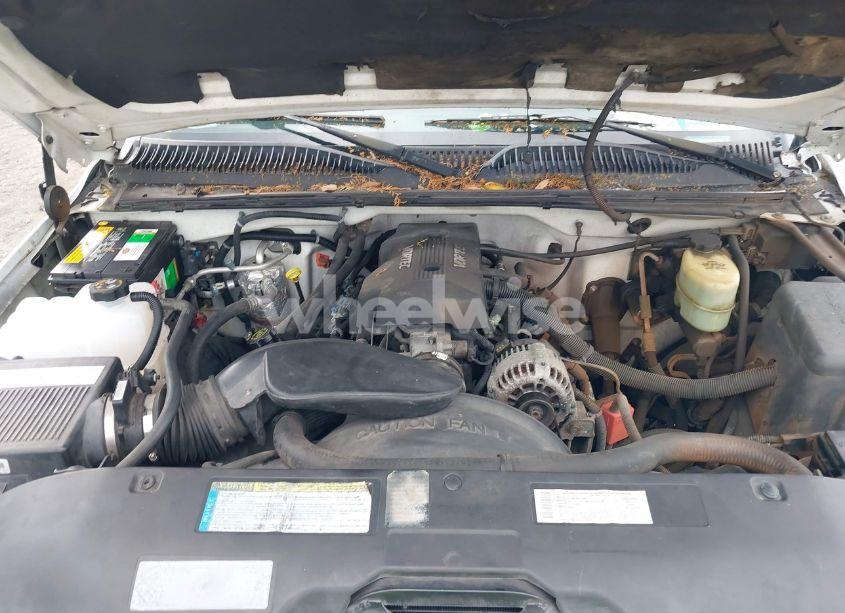 Photo 10 of 2000 Chevrolet Silverado 2500 LS (VIN 1GCGK29U0YE421788)