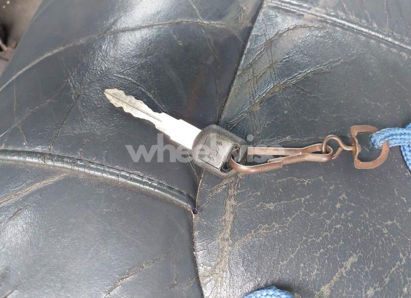 Photo 11 of 2000 Chevrolet Silverado 2500 LS (VIN 1GCGK29U0YE421788)