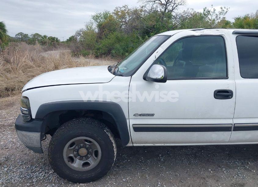 Photo 12 of 2000 Chevrolet Silverado 2500 LS (VIN 1GCGK29U0YE421788)
