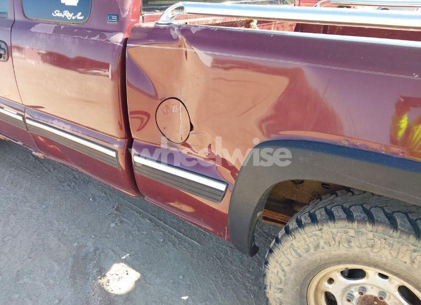 Photo 6 of 1999 Chevrolet Silverado 2500 LS (VIN 1GCGK29U1XZ151610)