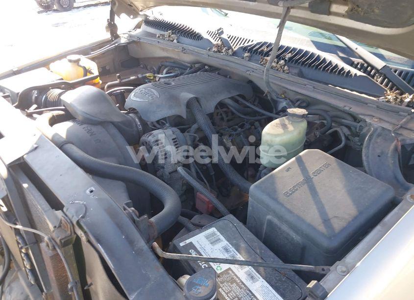 Photo 10 of 2001 Chevrolet Silverado 2500 LS (VIN 1GCGK29U21Z121197)