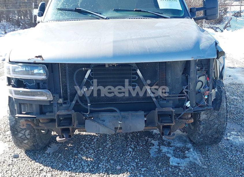 Photo 6 of 2001 Chevrolet Silverado 2500 LS (VIN 1GCGK29U21Z121197)