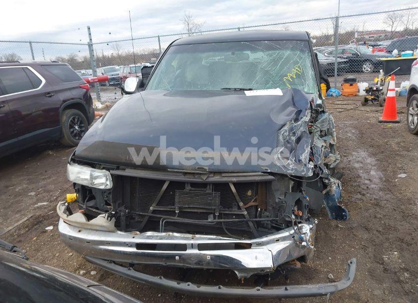 Photo 13 of 2000 Chevrolet Silverado 2500 LS (VIN 1GCGK29U2YE227795)