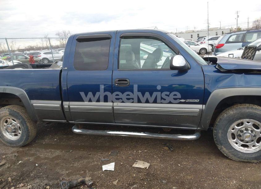 Photo 14 of 2000 Chevrolet Silverado 2500 LS (VIN 1GCGK29U2YE227795)