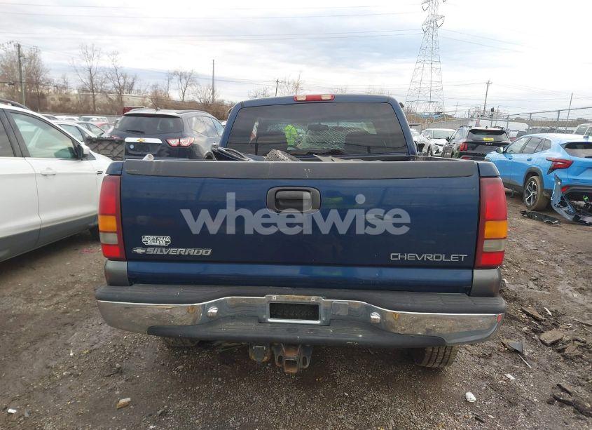 Photo 17 of 2000 Chevrolet Silverado 2500 LS (VIN 1GCGK29U2YE227795)