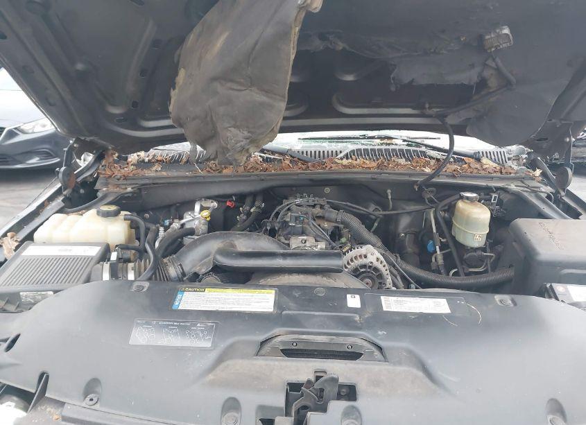 Photo 10 of 1999 Chevrolet Silverado 2500 LT (VIN 1GCGK29U3XZ208034)