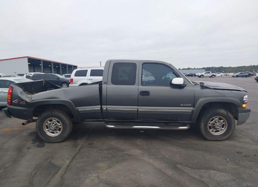 Photo 13 of 1999 Chevrolet Silverado 2500 LT (VIN 1GCGK29U3XZ208034)