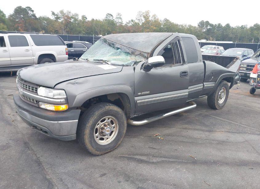 Photo 2 of 1999 Chevrolet Silverado 2500 LT (VIN 1GCGK29U3XZ208034)