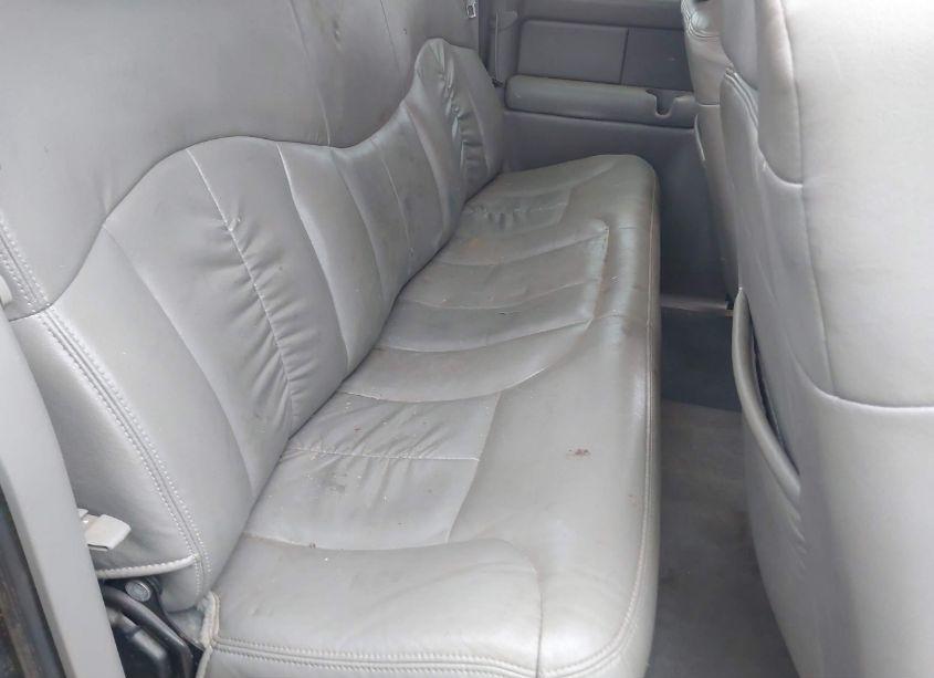 Photo 8 of 1999 Chevrolet Silverado 2500 LT (VIN 1GCGK29U3XZ208034)