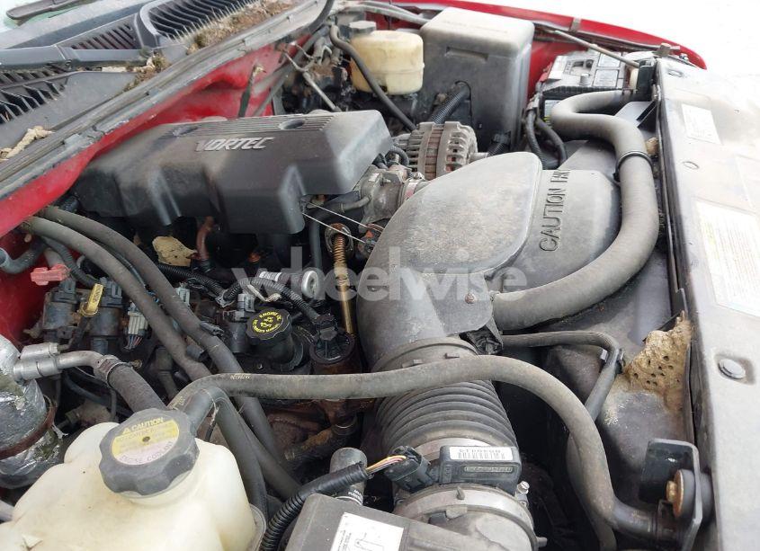 Photo 14 of 2000 Chevrolet Silverado 2500 LS (VIN 1GCGK29U3YE159782)