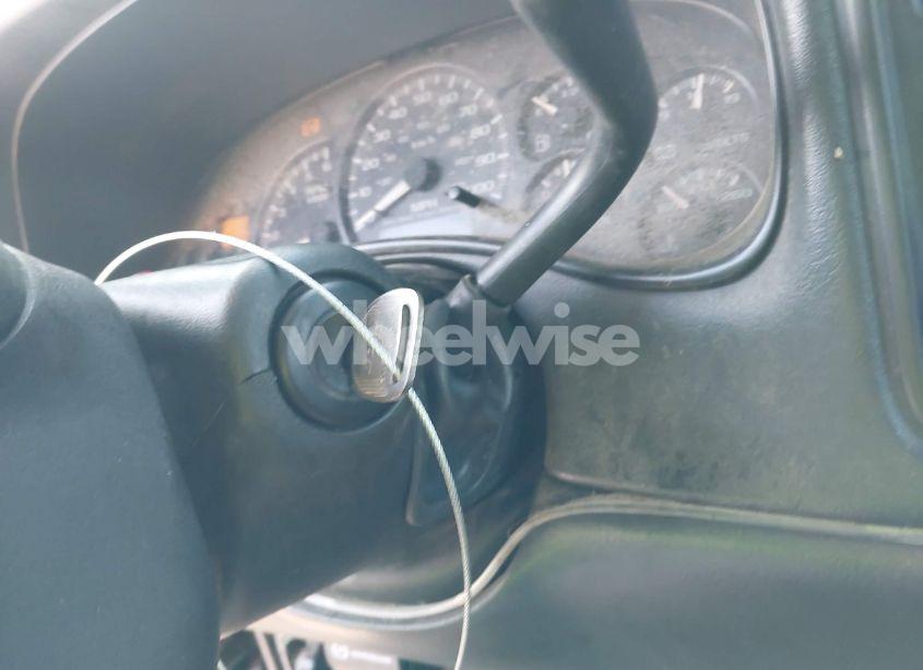 Photo 11 of 2002 Chevrolet Silverado 2500 LT (VIN 1GCGK29U42Z195447)