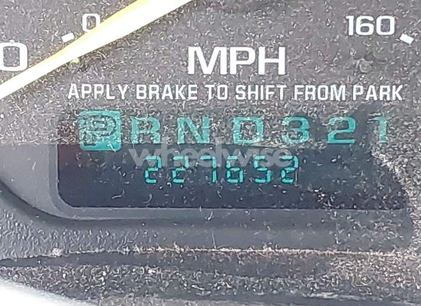 Photo 16 of 2000 Chevrolet Silverado 2500 LS (VIN 1GCGK29U4YE309544)