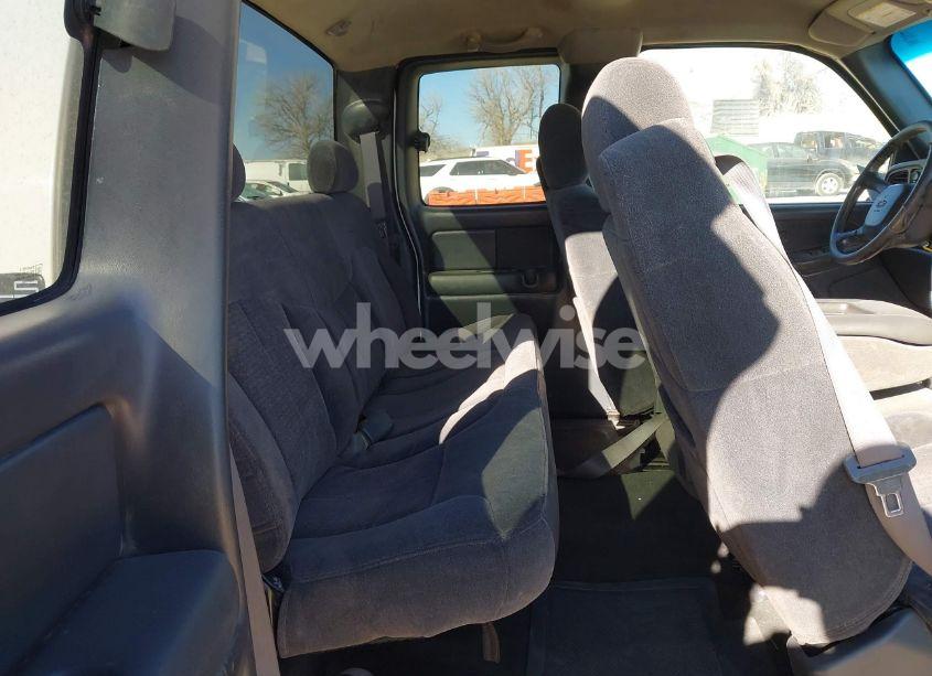 Photo 8 of 2001 Chevrolet Silverado 2500 LS (VIN 1GCGK29U81Z218548)