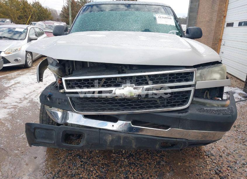 Photo 6 of 2003 Chevrolet Silverado 2500 LS (VIN 1GCGK29U93Z260441)