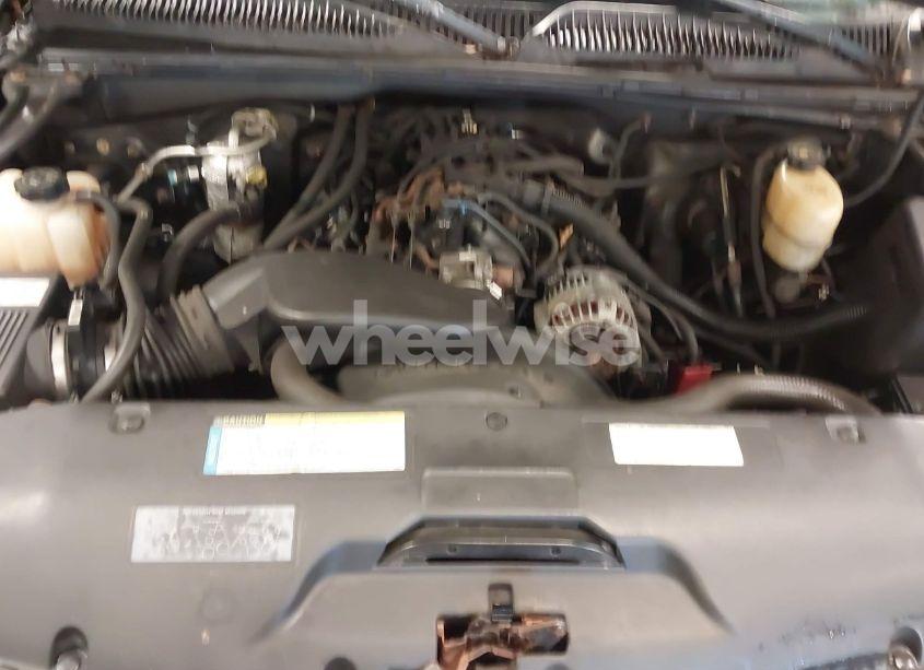 Photo 10 of 2000 Chevrolet Silverado 2500 LT (VIN 1GCGK29U9YE255173)