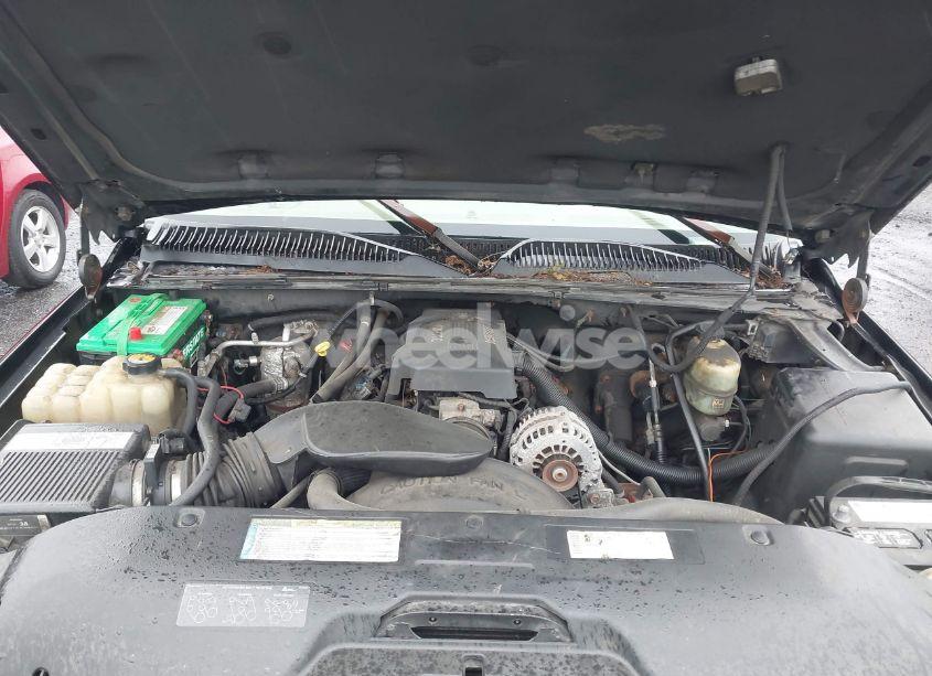 Photo 10 of 2000 Chevrolet Silverado 2500 LS (VIN 1GCGK29UXYE135561)