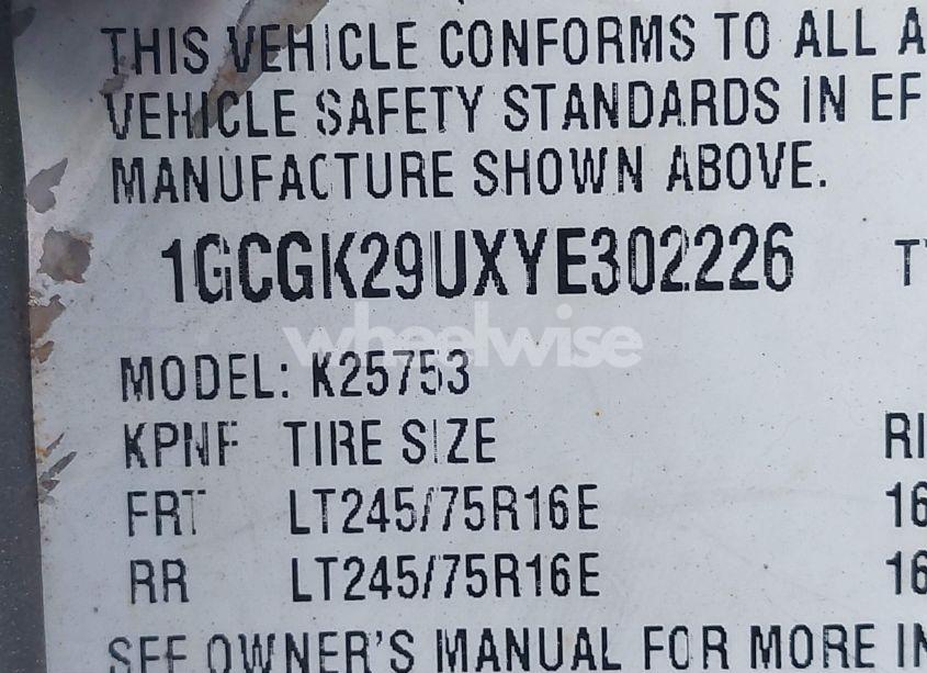 Photo 9 of 2000 Chevrolet Silverado 2500 LS (VIN 1GCGK29UXYE302226)