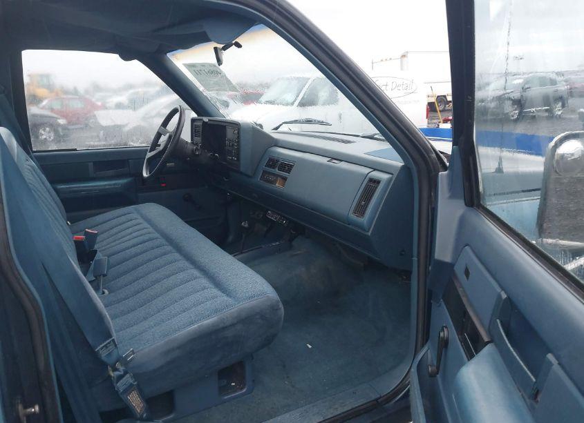 Photo 5 of 1988 Chevrolet Gmt-400 K3500 (VIN 1GCGK34N2JE170316)