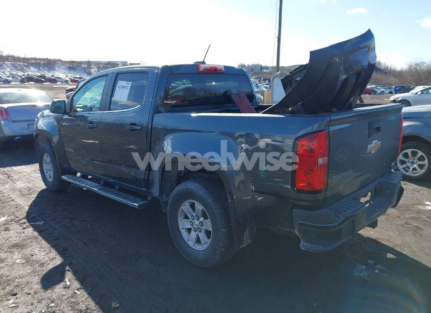 Photo 3 of 2015 Chevrolet Colorado WT (VIN 1GCGSAE35F1241525)