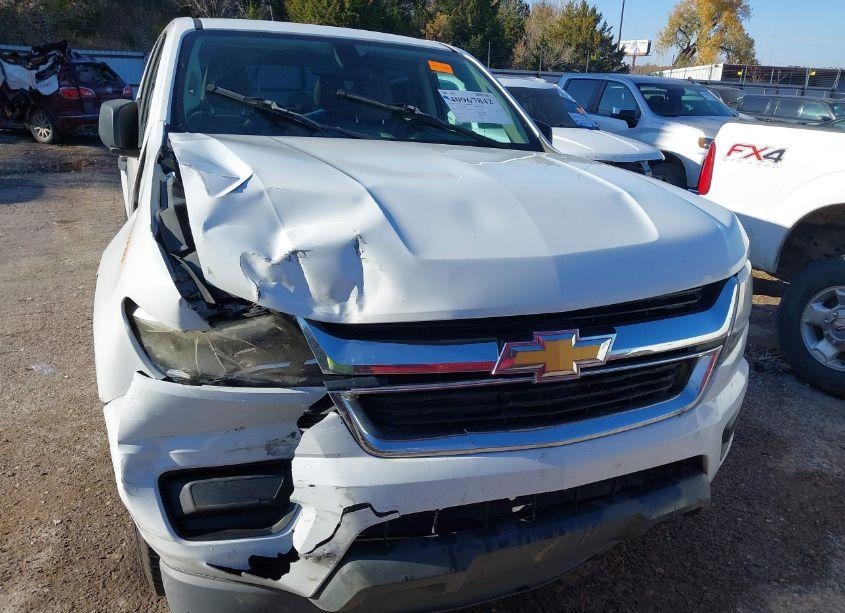 Photo 12 of 2015 Chevrolet Colorado WT (VIN 1GCGSAE36F1261881)