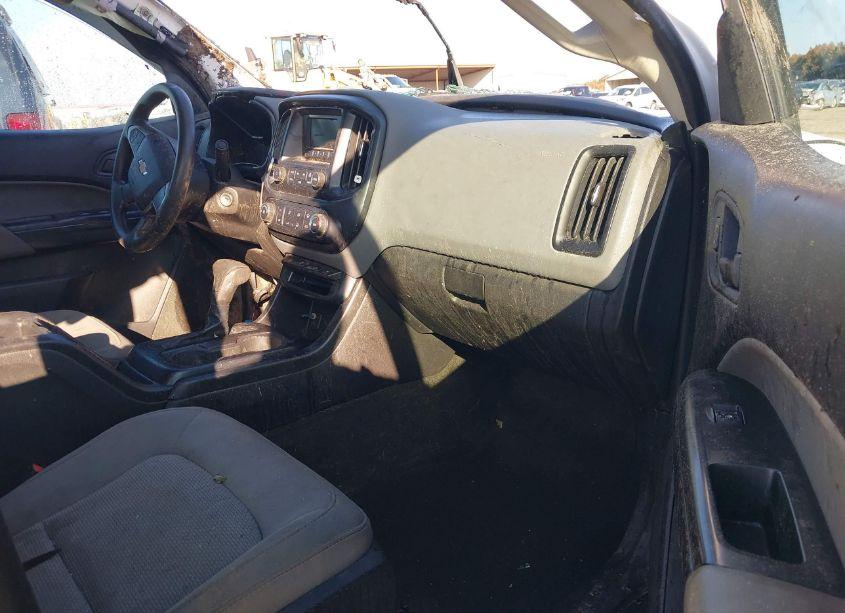 Photo 5 of 2015 Chevrolet Colorado WT (VIN 1GCGSAE37F1259296)