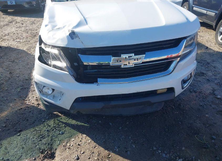 Photo 6 of 2015 Chevrolet Colorado WT (VIN 1GCGSAE37F1259296)
