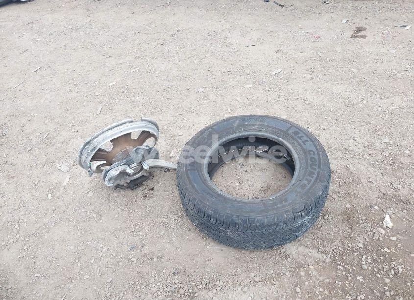 Photo 18 of 2015 Chevrolet Colorado LT (VIN 1GCGSBE30F1260120)