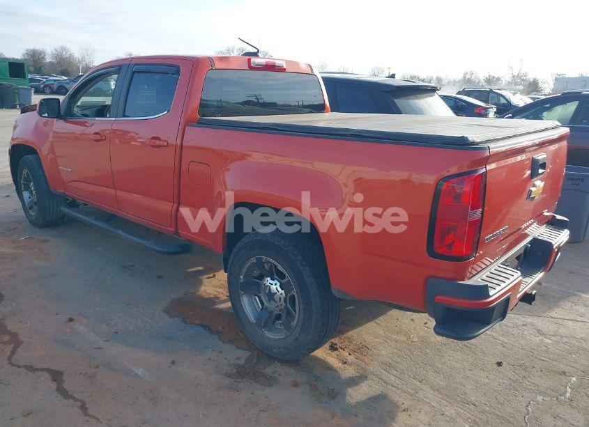 Photo 3 of 2016 Chevrolet Colorado WT (VIN 1GCGSBE30G1267022)