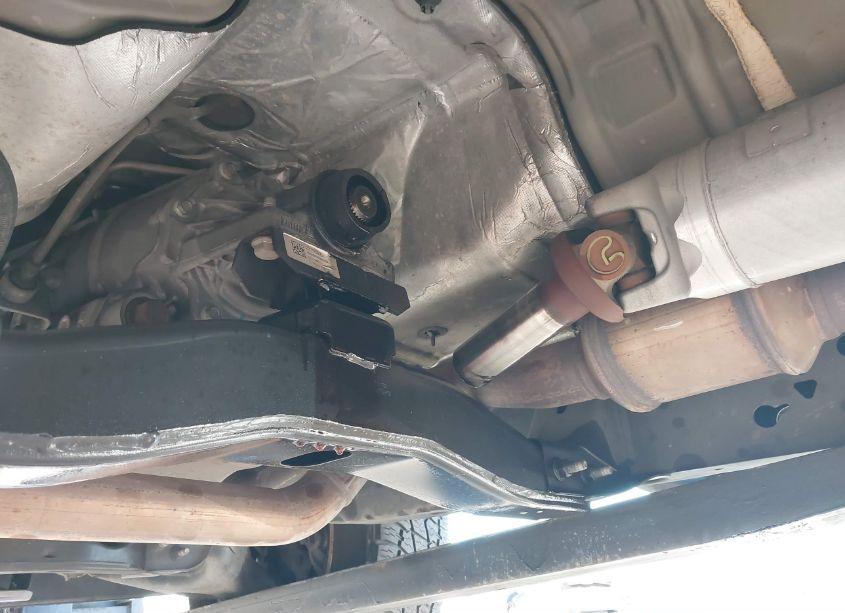 Photo 18 of 2015 Chevrolet Colorado LT (VIN 1GCGSBE34F1217738)