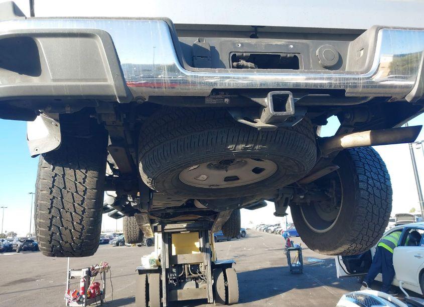 Photo 19 of 2015 Chevrolet Colorado LT (VIN 1GCGSBE34F1217738)